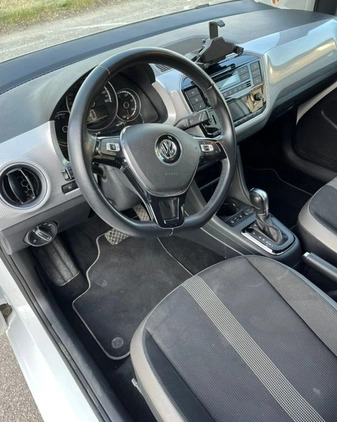 Volkswagen up! cena 64747 przebieg: 49000, rok produkcji 2018 z Warszawa małe 497